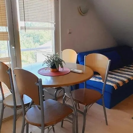 Airport Nikki Apartamento Belgrado